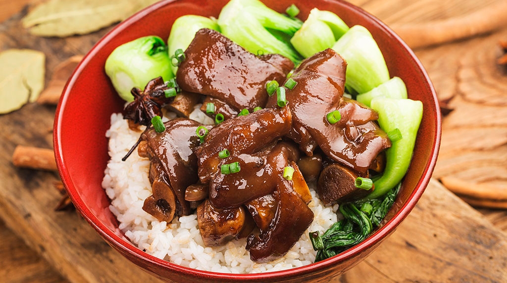 療愈心靈的，可能只是一份平凡的豬腳飯